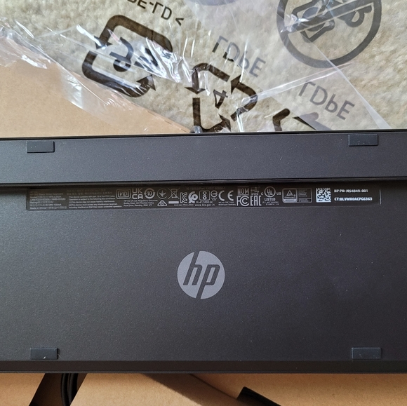 Keyboard - Picture 7 of 12